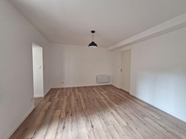 11300 LIMOUX A LOUER T3 TERRASSE LIMOUX