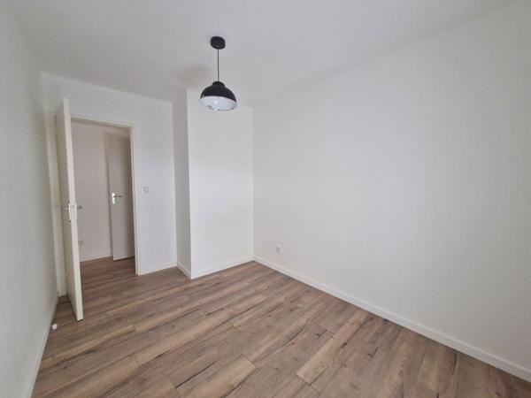 11300 LIMOUX A LOUER T3 TERRASSE LIMOUX