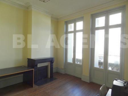 IMMEUBLE DE RAPPORT LOCATIF