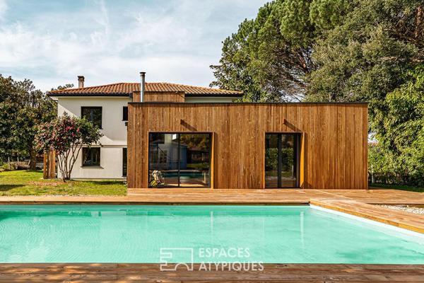 Maison d’architecte rénovée entre forêt et océan