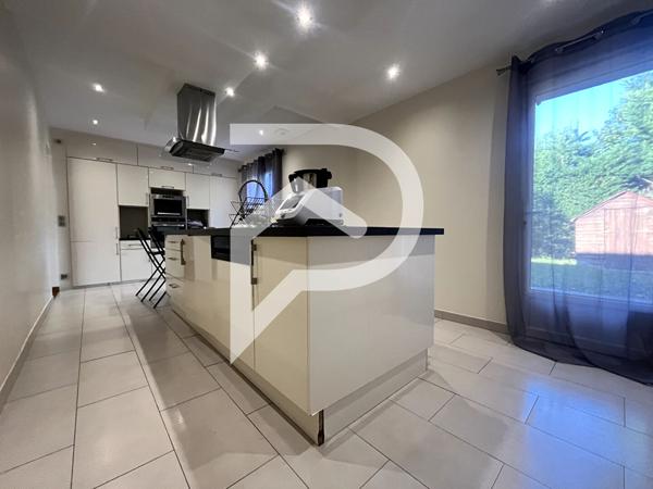 Maison 7 pièces 145 m2