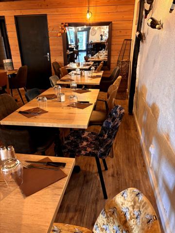 Fonds de commerce  Bar/ Restaurant 275 m2 Sancerre face à la Loire