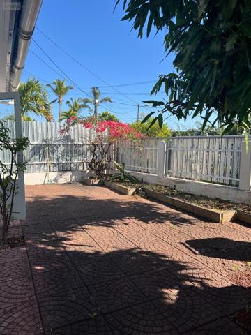 Maison à vendre à Sainte-Clotilde à la Réunion (97490), ref : MTRE   
La Bretagne