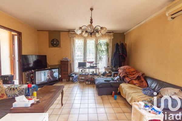 Maison 5 pièces de 86 m² à Saint-Léonard-de-Noblat (87400)