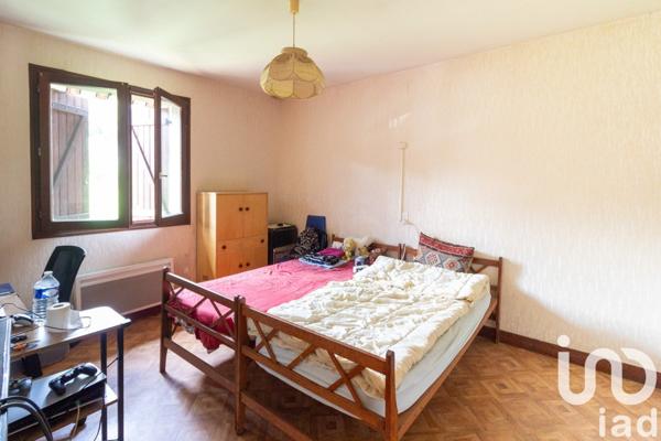 Maison 5 pièces de 86 m² à Saint-Léonard-de-Noblat (87400)