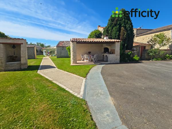 Maison
         10 pièces
        - 473 m² Exclusivité 372 000 € *