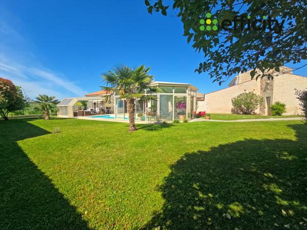 Maison
         10 pièces
        - 473 m² Exclusivité 372 000 € *