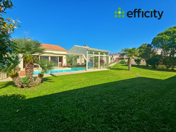 Maison
         10 pièces
        - 473 m² Exclusivité 372 000 € *