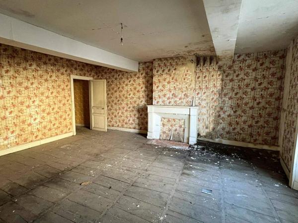 Immeuble Nontron 315 m2