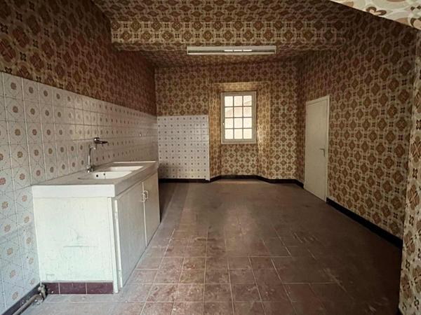 Immeuble Nontron 315 m2