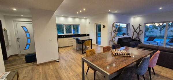 Maison à vendre 6 pièces SALINDRES (30)