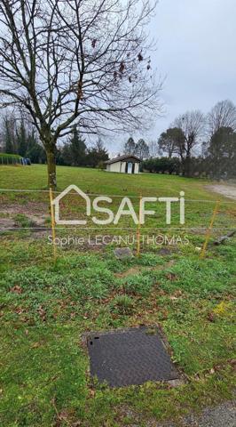 Terrain plat, hors lotissements