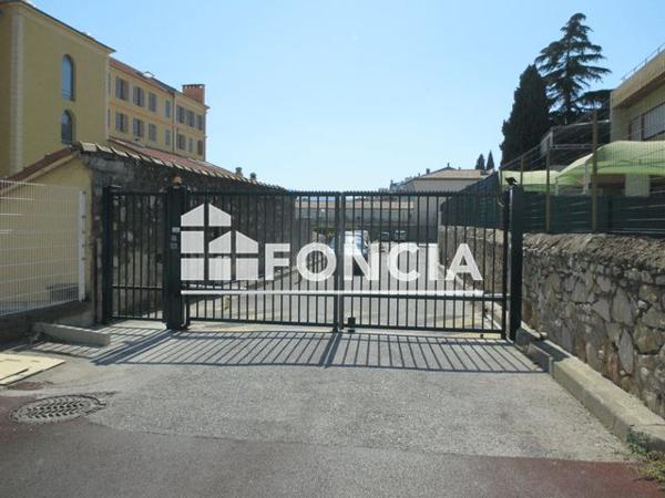 Location Parking - AVENUE JACQUES PILLEMENT Hyeres Les Palmiers 83400