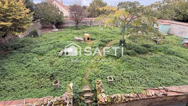 Idéal investisseurs. En bon état,.Bien situé