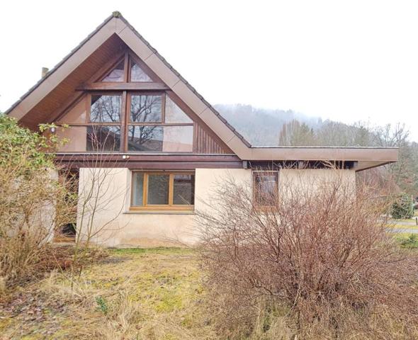 Ancien cabinet médical pouvant être transformé en maison ou bureaux