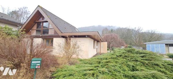 Ancien cabinet médical pouvant être transformé en maison ou bureaux