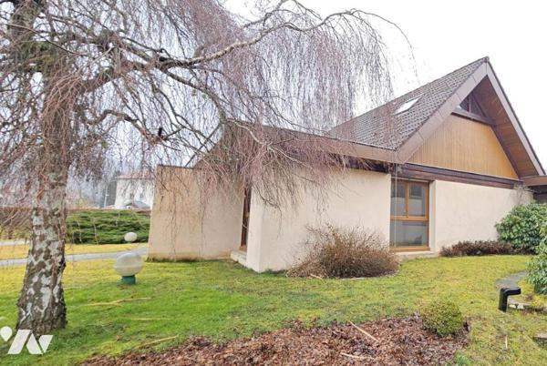 Ancien cabinet médical pouvant être transformé en maison ou bureaux