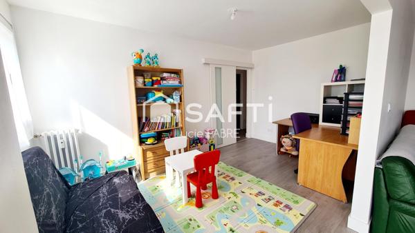 Grand T4 lumineux entièrement rénové à Beauzelle