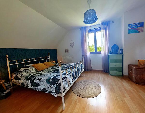 Pavillon 6 pièces dans un environnement au cœur de la forêt