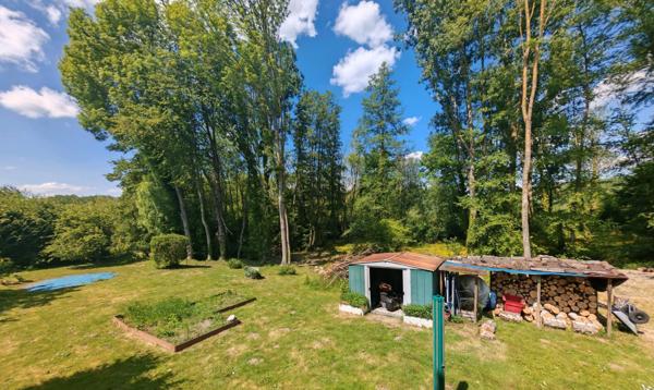 Pavillon 6 pièces dans un environnement au cœur de la forêt