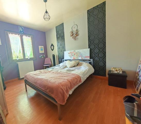 Pavillon 6 pièces dans un environnement au cœur de la forêt