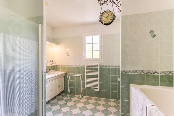 Maison Langon Sur Cher 8 pièces 191 m2