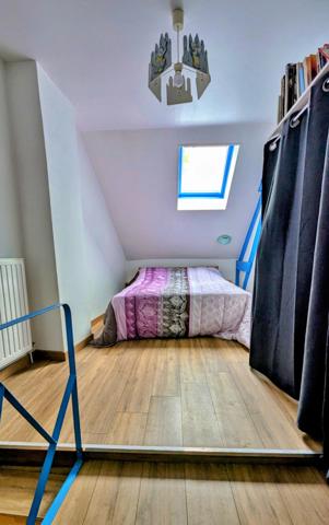 Longère 6 pièces 140 M2 à ROMAGNE avec dépendances et terrain