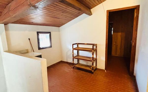 Maison à vendre    7 pièces •  Angresse