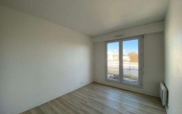 Appartement à louer    3 pièces • 76,25 m2 La Rochelle