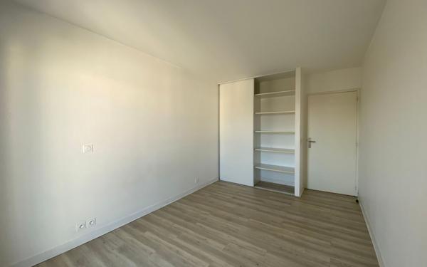 Appartement à louer    3 pièces • 76,25 m2 La Rochelle
