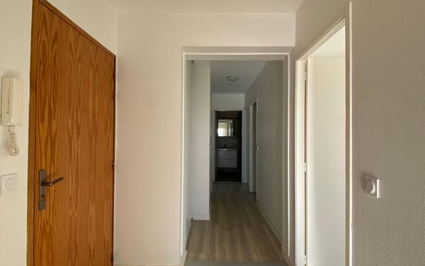 Appartement à louer    3 pièces • 76,25 m2 La Rochelle