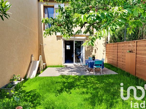 House for sale 4 rooms 79 m² Évry