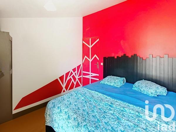 House for sale 4 rooms 79 m² Évry