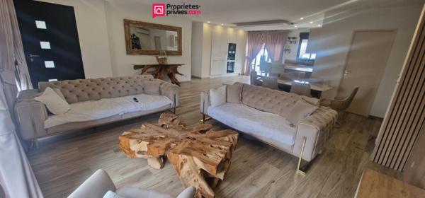 Maison neuve 106 m² - 5 pièces dont 3 chambres - sur terrain de  837 m²