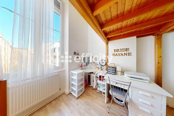 Appartement 3 pièces - 91 m² Exclusivité efficity