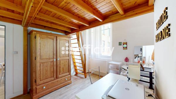 Appartement 3 pièces - 91 m² Exclusivité efficity