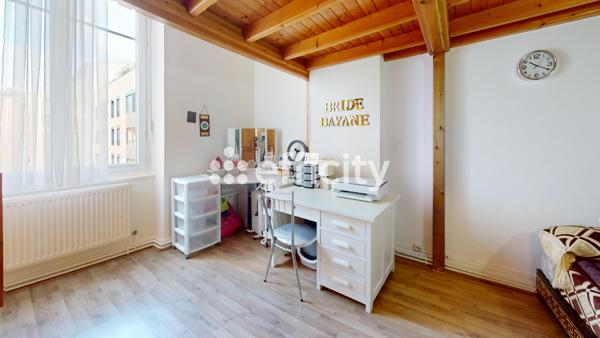 Appartement 3 pièces - 91 m² Exclusivité efficity