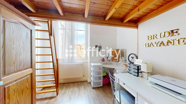 Appartement 3 pièces - 91 m² Exclusivité efficity