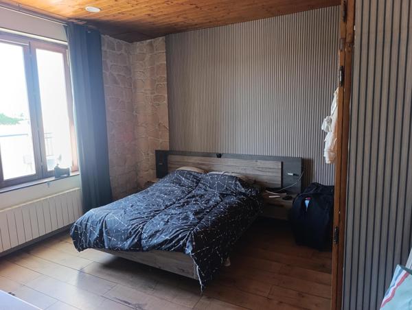 Longère rénovée – 115 m² – Terrain clos de 2 283 m² – Thizay (36100)
