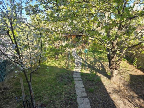QUARTIER PAVILLONAIRE - Rue des Acacias -