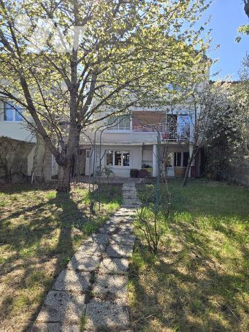 QUARTIER PAVILLONAIRE - Rue des Acacias -