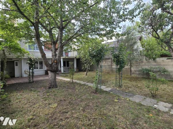 QUARTIER PAVILLONAIRE - Rue des Acacias -