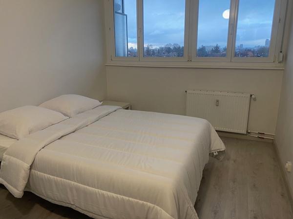 À louer : Charmant appartement 2 pièces à Mulhouse, dernier étage avec ascenseur !