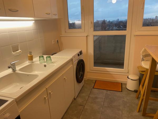 À louer : Charmant appartement 2 pièces à Mulhouse, dernier étage avec ascenseur !