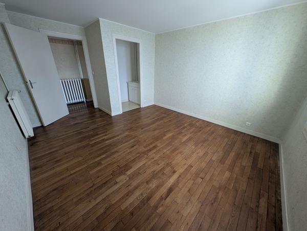 Appartement Poitiers 4 pièce(s) 118.67 m2