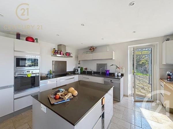 Maison à vendre  4 pièces - 131,27 m2 CHATEAUNEUF GRASSE - 06