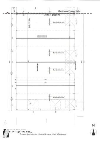 Entrepôt Savigneux 800 m² avec 2030 m² Terrain.
Prix 917 000 € HT.