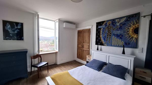 SYMPATHIQUE MAISON RENOVEE