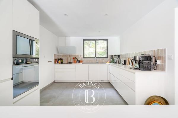 Cassis, Maison 3 Chambres -  211 m² à vendre