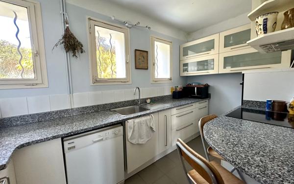 Maison à vendre    9 pièces •  Brest